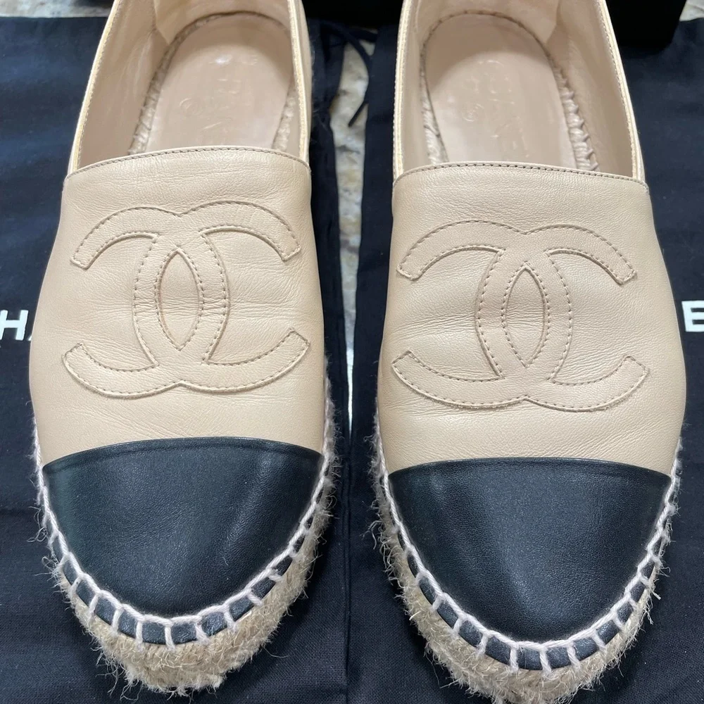 CHANEL Beige Leather Espadrilles with Black Cap Toe